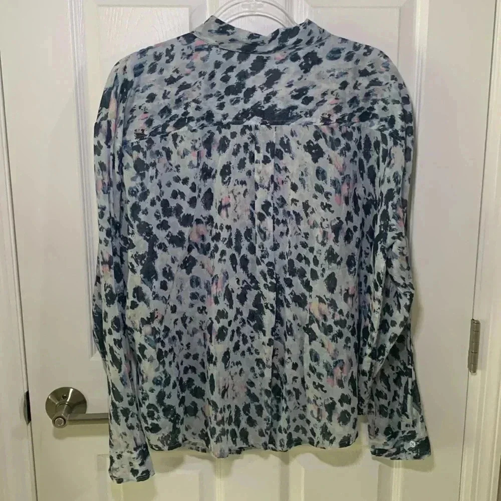 Charlie B cotton animal, print blouse size extra large - Picture 4 of 7